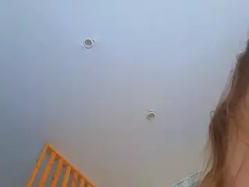 Stripchat Sex Cam of miss_bubbles_