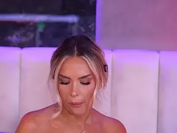 Stripchat Live Sex Cam of SelenaFrost
