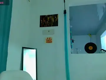 Stripchat Free Porn Cam of Maam_Ine