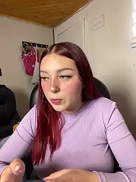 Stripchat Free Live Porn of Karen18_boobs