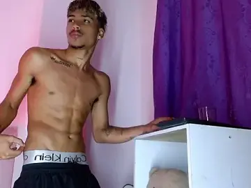 Stripchat Watch Live Sex Cams of Angel_foxc13