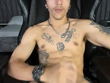 Stripchat Free Porn Cam of DanteLuxx