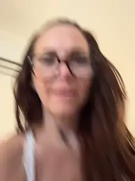 Stripchat Watch Live Sex Cams of MessyNastyQueen