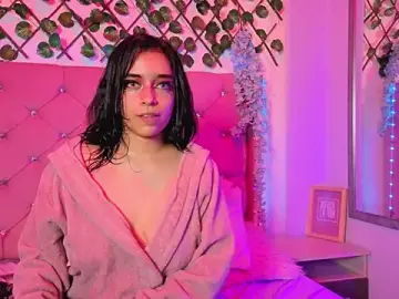 Stripchat Sex Chat of Kira-Berry