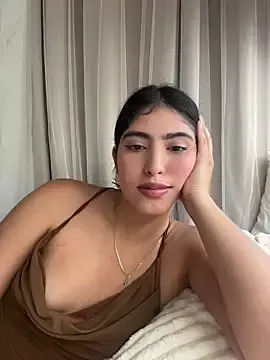 Stripchat Live Sex Cam of Gaby_zahir_
