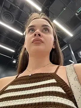 Stripchat Sex Cam of KristiRich