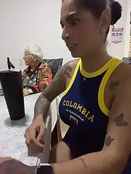 Stripchat Best live sex cam show of charlotte_stevenss_