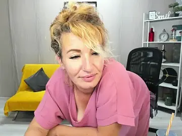 Stripchat Free Porn Cam of Cassandra_Hotty