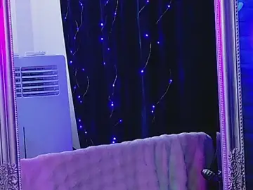 Stripchat Free Live Porn of AlessiaCroft