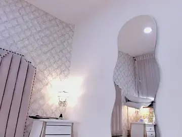 Stripchat Free Porn Cam of katherine_glow