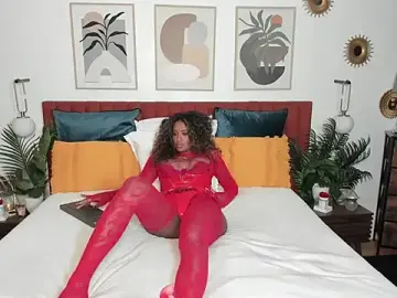 Stripchat Adult Webcam of ShanialaFrancaise