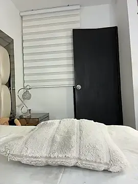 Stripchat Adult Webcams of ALISSON_FOXXX1