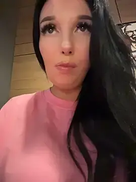 Stripchat Nude Webcam of Tisha_Busty