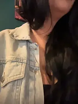 Stripchat Free Porn Cam of Tisha_Busty