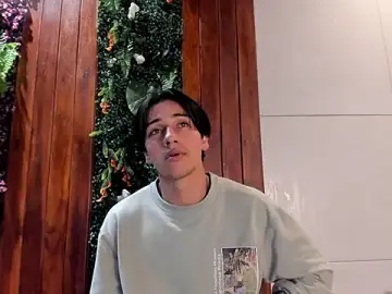 Stripchat Watch Live Sex Cams of Andy_Joy_