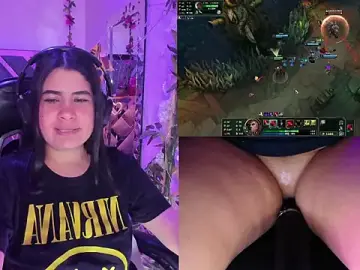 Stripchat Live Porn of DaphneContry