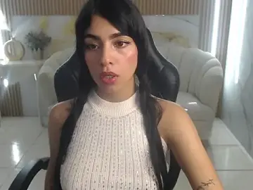 Stripchat Best Webcam of Emilly_s