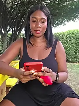 Stripchat Free Live Porn of HanaThompson