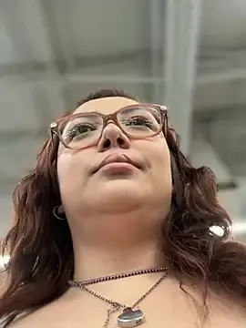 Stripchat Free Live Porn of native_naya