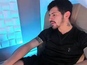 Stripchat Live Porn of AlejandroStormm