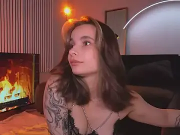 Stripchat Best live sex cam show of Bella_Alita