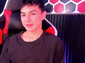 Stripchat Best Webcam of Cristopher_Wild