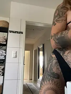 Stripchat Live Sex of Etwas_neugierig