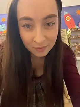 Stripchat Private Sex Chat of Holly_Play