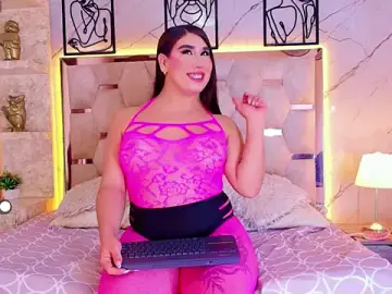 Stripchat Live Porn of Nina_Strauss
