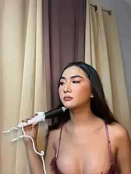 Stripchat Free Live Porn of Diannellove