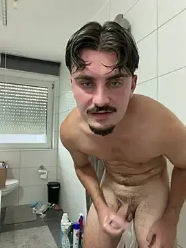 Stripchat Live Porn of youngspritzer