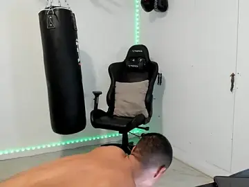 Stripchat Adult Webcams of dan01_