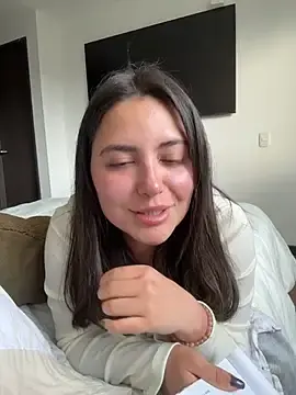 Stripchat Nude Webcam of sukhakunis1