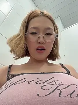 Stripchat Sex Chat of Aiko_Yumi