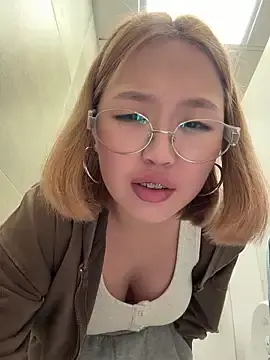 Stripchat Watch Live Sex Cams of Aiko_Yumi