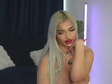 Stripchat Live Sex of ChrystalCade