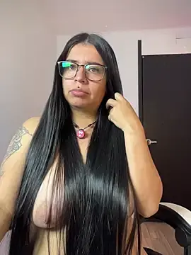 Stripchat Watch Live Sex Cams of Devilsweet17
