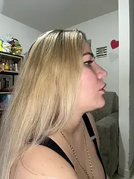 Stripchat Nude Webcam of Celestedubois