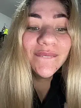 Stripchat Watch Live Sex Cams of Celestedubois