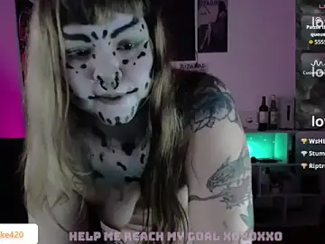 Stripchat Free Porn Cam of Bdsm_and_fries