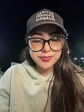 Stripchat Live Sex of Natha_Fantasy