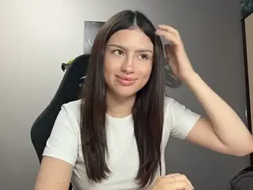 Stripchat Best Webcam of SharolynSalle