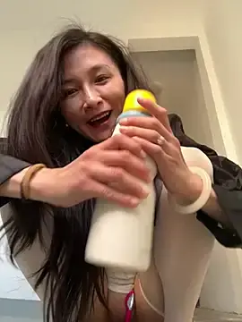 Stripchat Watch Live Sex Cams of yinyin326