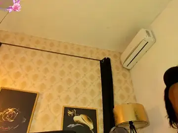 Stripchat Adult Webcam of NATALIE_PARKERR