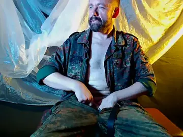 Stripchat Live Sex Cam of TheJoker_80