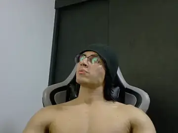 Stripchat Watch Live Sex Cams of eren_jeager