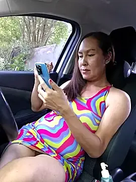 Stripchat Free Porn Cam of nam_tootsis