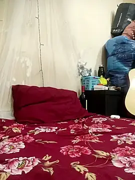 Stripchat Live Sex Cam of Aayaat__