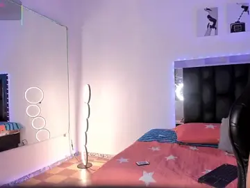 Stripchat Live Sex of Isabella_Moon9
