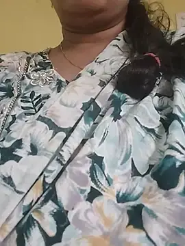 Stripchat Watch Live Sex Cams of Monika_telugu_queen